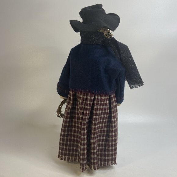 Lg Primitive Snowman Woman Fabric Folk Art Handcrafted Figure Winter Decor 19in - Picture 5 of 9